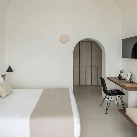 Aparthotel Enigma Firá