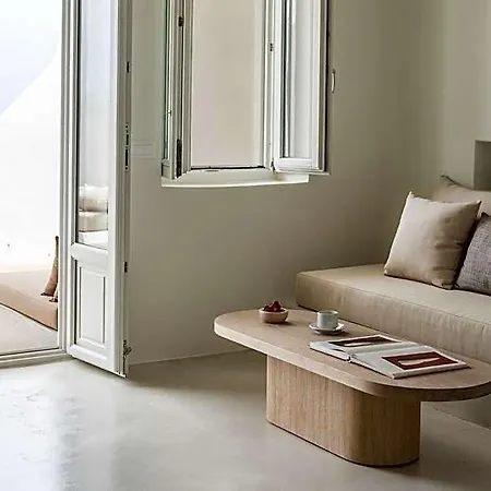Enigma Aparthotel Fira (Santorini)