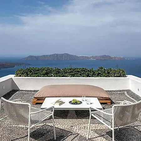 Enigma Fira (Santorini)
