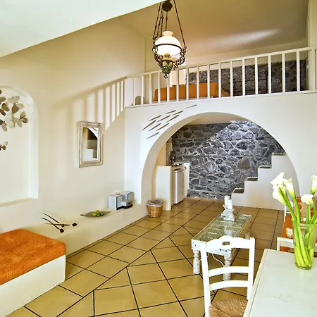 Enigma Lägenhetshotell Fira (Santorini)