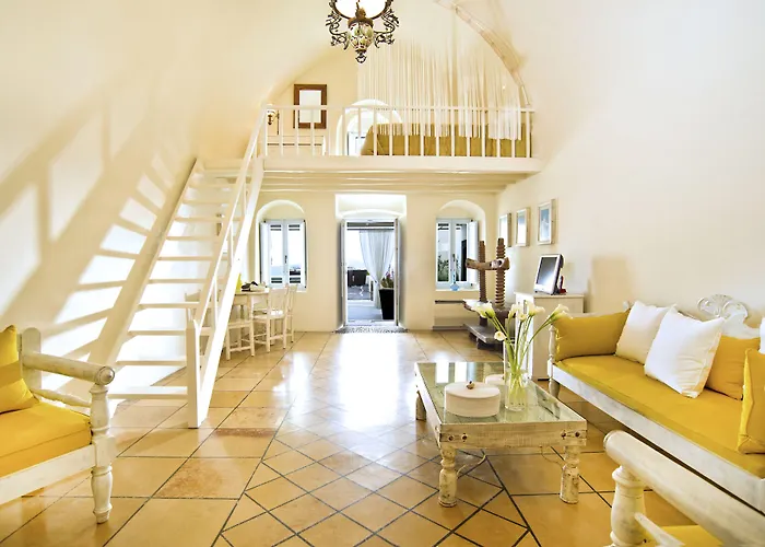 Apart Otel Enigma Fira (Santorini)