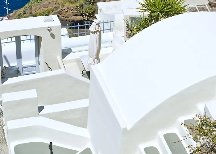 Enigma Fira (Santorini)