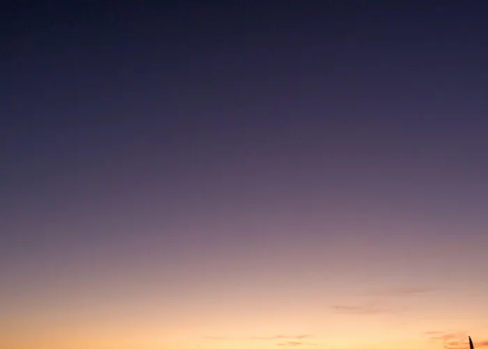 Enigma Fira (Santorini)