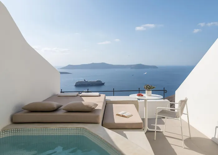 Enigma Fira (Santorini)