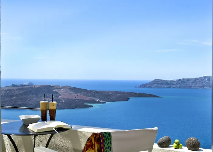 Enigma Fira (Santorini)