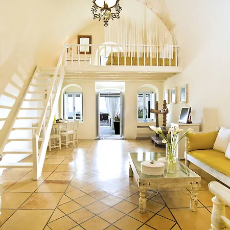 Lejlighedshotel Enigma Fira (Santorini)