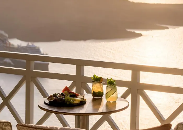 Enigma Fira (Santorini)