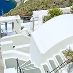 Enigma Fira (Santorini)