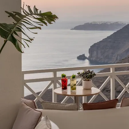 Aparthotel Enigma Fira (Santorini)