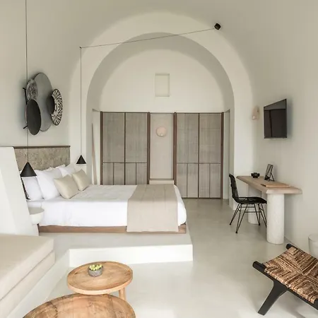 Aparthotel Enigma Fira (Santorini)