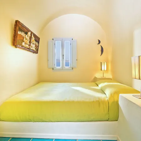 Enigma Aparthotel