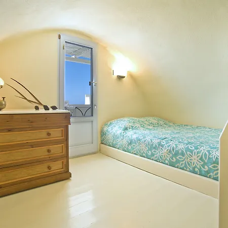 Enigma Aparthotel 4*